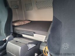 MAN 18.440 XXL 2 Tank Standklima Lampenbügel