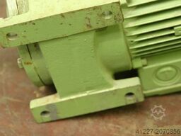 SEW-EURODRIVE R302DT63L2