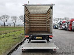 VOLKSWAGEN CRAFTER 35 2.0 Bakwagen Laadklep!