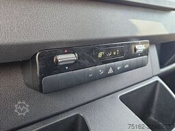 MERCEDES-BENZ SPRINTER 317 Bakwagen Laadklep!