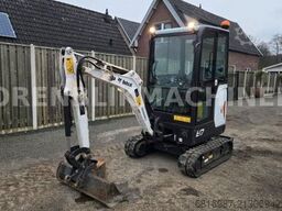 BOBCAT E17