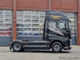 Volvo FH 13.500 Globetrotter XL 4x2 - I parkcool - Cu...