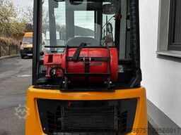 Jungheinrich TFG320S