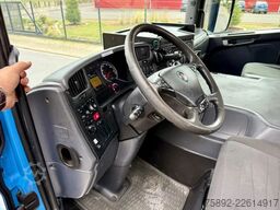 Scania P370 / Blatt - Luft / Euro 6