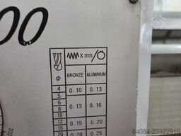 Kitchen and Walker G50 x 1600