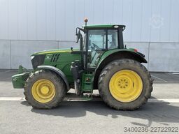 John Deere 6195M