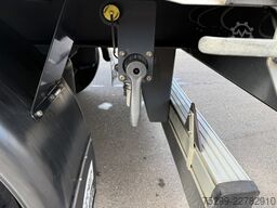  UE 18 Plane / Swiss-Vehicle