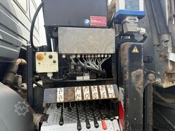 MERCEDES-BENZ Axor 1833 4x4 HAD Dreiseitenkipper mit MGK Kran