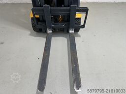 Jungheinrich EFG 215