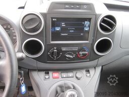 Peugeot Partner 1.6 HDI Cateringausbau 3-Sitzer