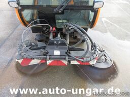 Nilfisk CR3500 Geräteträger Kommunalfahrzeug 4x4