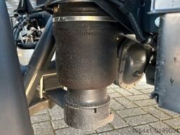 IVECO 35S18 Abschleppwagen/HI-Matic/Navi/Luftfederung