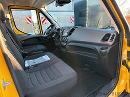 IVECO 35S18 Abschleppwagen/HI-Matic/Navi/Luftfederung