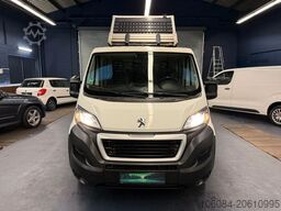 PEUGEOT Boxer DoKa 3 Seiten Kipper Klima AHK 3,0T 2.Hand