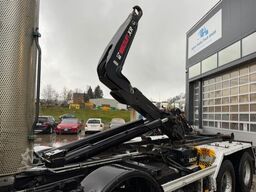 MERCEDES-BENZ Actros 3248 8x4 Hiab 26T SWS