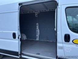 PEUGEOT BOXER  KASTENWAGEN L4H2