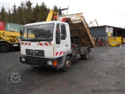 MAN Dreiseitenkippen MAN LE8.150 mit Kran Palfingen PFG7001