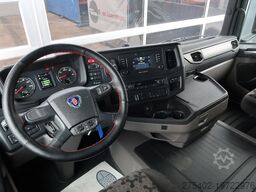 Scania R410 NGS LNG/ RETARDER/ ACC/ 2X TANK/ DIFF LOCK