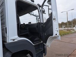 Mercedes-Benz Atego 1221