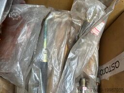 Mitsubishi Canter Fuso, Pajero, L200, L300, L400 8000 pcs...