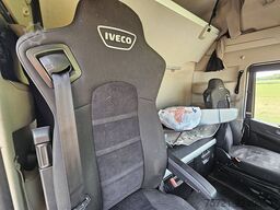IVECO S-WAY AS440S46 lng