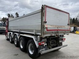 VOLVO FMX-540 10x4 Kipper