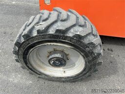 JLG 660SJ (10886)