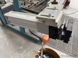 EDER + MUELLER Fluegelanschlagtisch