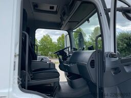 Mercedes-Benz Atego 1221 Lamberet Thermo Koffer BÄR