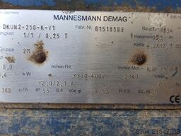 DEMAG / STAHL Kettenzug Demag / Stahl - 14 Stück.