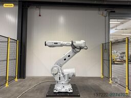 ABB IRB 6700-205/2.8