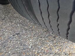 Meert Semi Curtainside / SAF / Double Tires