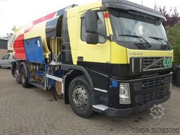 Volvo FM 12 18500liter tank,AIRCO,MANUAL GEARBOX