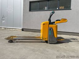 Jungheinrich ERE 120 2400mm 50% batt