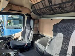 MERCEDES-BENZ ACTROS 1842