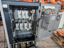 Kuka KR16L6, neu lackiert