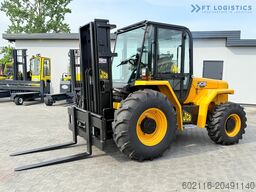 JCB 940 / TRIPLEX 4500 / FREE-LIFT NEW TIRES