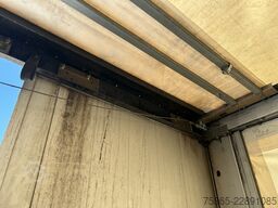 DAF CF 85 360 Euro 5 / 233 dkm / Curtainside Box / ...