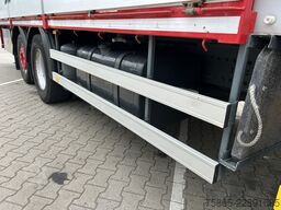 DAF CF 85 360 Euro 5 / 233 dkm / Curtainside Box / ...