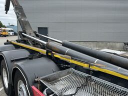 Volvo FH 500 Globetrotter 8x2 Tridem / VDL Hook 25 To...