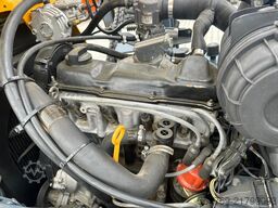 Combilift C2500 / Compact / Wide positioner