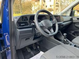 VW CADDY 1.5 TSI NAVI KLIMA SHZ PDC VORNE + HINTEN