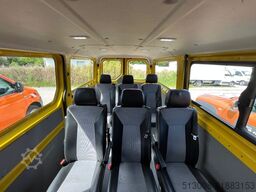 VOLKSWAGEN CRAFTER 2.0TDI 8 SITZER TEMP. KLIMA AHK 1.HAND