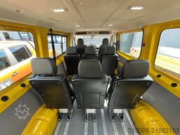 VOLKSWAGEN CRAFTER 2.0TDI 8 SITZER TEMP. KLIMA AHK 1.HAND
