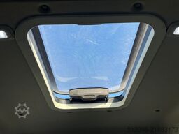 VW CRAFTER 17 SITZER ACC LANE ASSIST