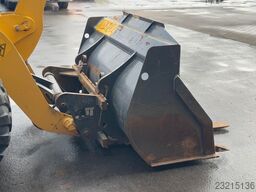 KOMATSU WA70-6 Radlader inkl. Gabel Schaufel 2013 45kW