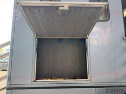 MERCEDES-BENZ Atego  1017 L 4x2 BL Pferdetransporter Wohntei