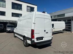 Mercedes-Benz Sprinter 317 CDI Kasten L2H2 Autom. MBUXNavi Kam