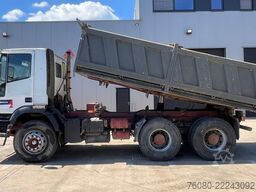 Iveco Eurotrakker 260 E 37 (POMPE MANUELLE / MANUAL P...