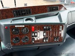 MERCEDES-BENZ 3243 Actros MP1 Klima Retarder Funk 4-A-Absetzer